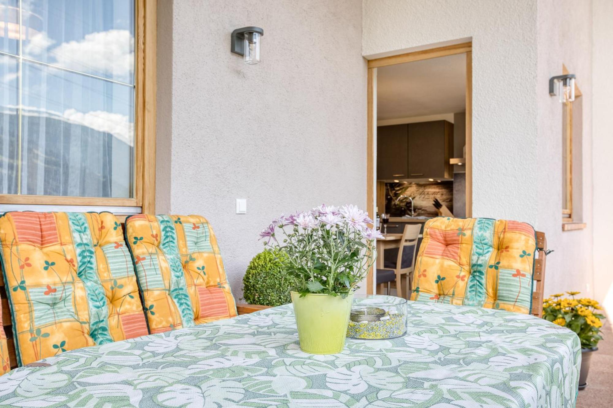 Chill Out Apartments Landeck Ngoại thất bức ảnh